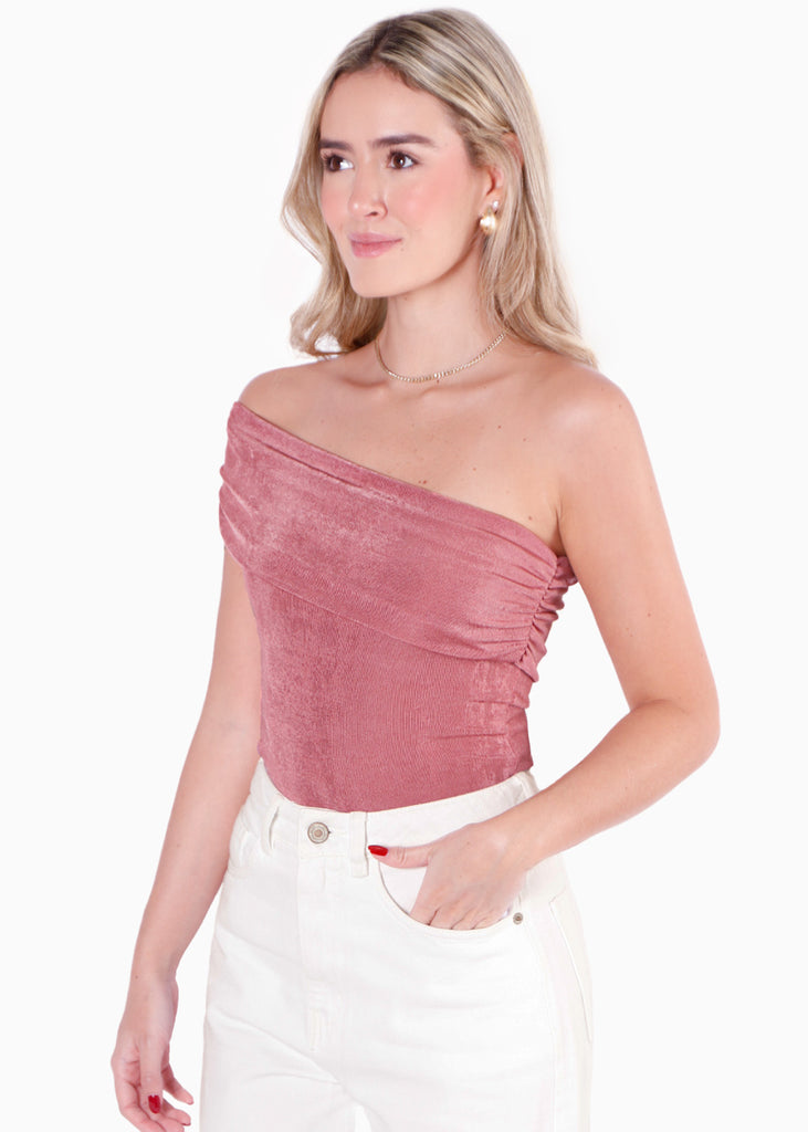 Blusa con escote off shoulder y de un solo hombro color rosado para mujer - Flashy