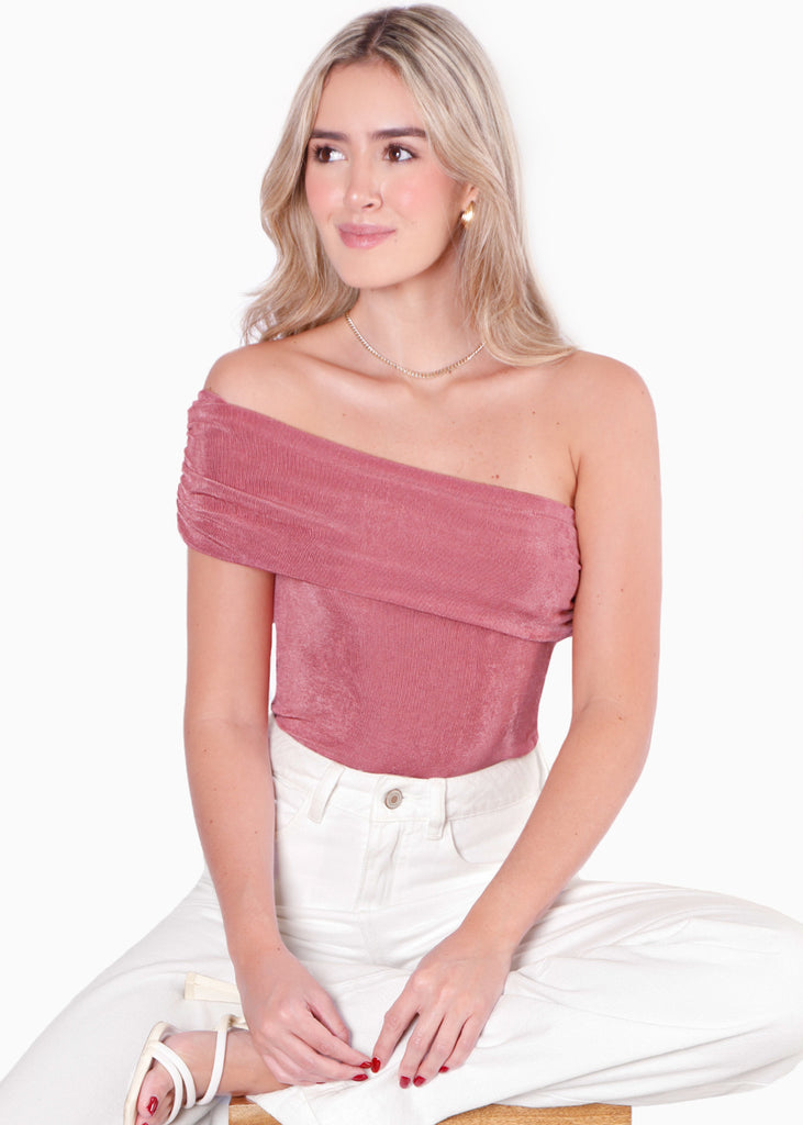 Blusa con escote off shoulder y de un solo hombro color rosado para mujer - Flashy