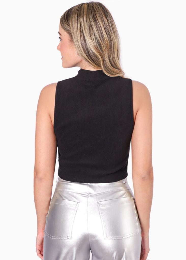 Blusa corta de tela suave y con cuello halter color negro para mujer - Flashy