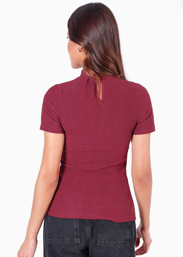 Blusa manga corta con cuello alto color vino para mujer - Flashy