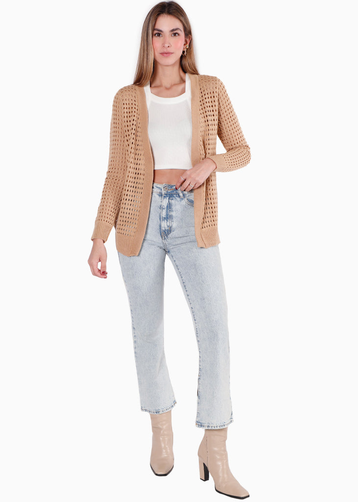 Buzo tejido tipo cardigan desagujado color beige para mujer - Flashy