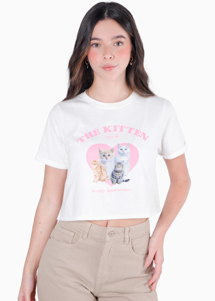 Camiseta crop con estampado "The Kitten Club" color café para mujer - Flashy