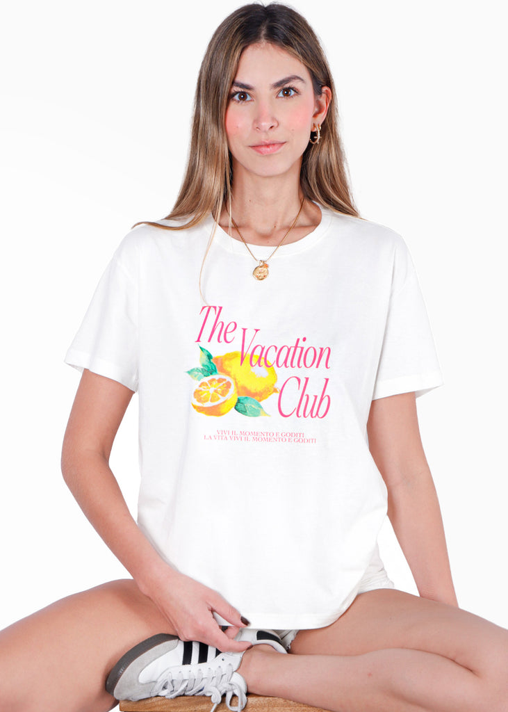 Camiseta oversized estampada "The Vacation Club" color blanco, marfil para mujer - Flashy