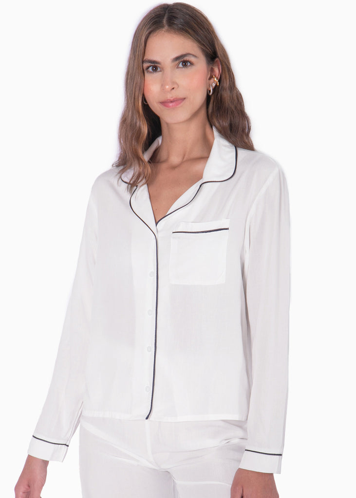 Pijama con blusa manga larga de botones y pantalón color blanco, marfil para mujer - Flashy